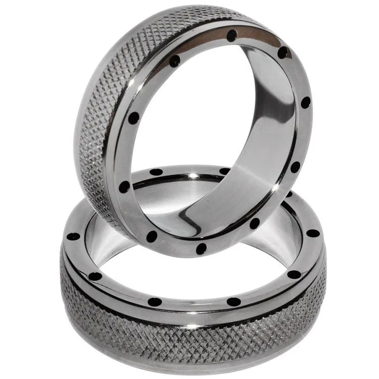 METAL HARD - ANILLO METAL PARA PENE Y TESTÍCULOS 50 MM