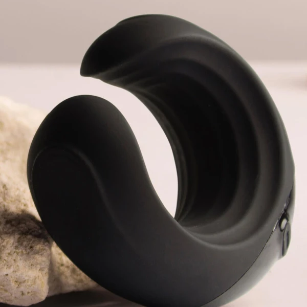 ROCKS-OFF - ECHO BLACK VIBRATORE MASTURBATORE