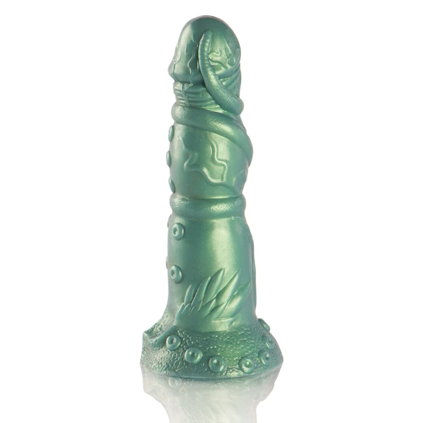 EPIC - LA PASSIONE PER IL DILDO DI ADE NEGLI INFERI